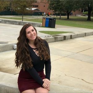 Meet your Posher, Maegan